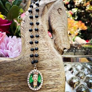 Frida Necklace